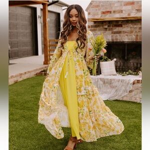 Yellow flower duster